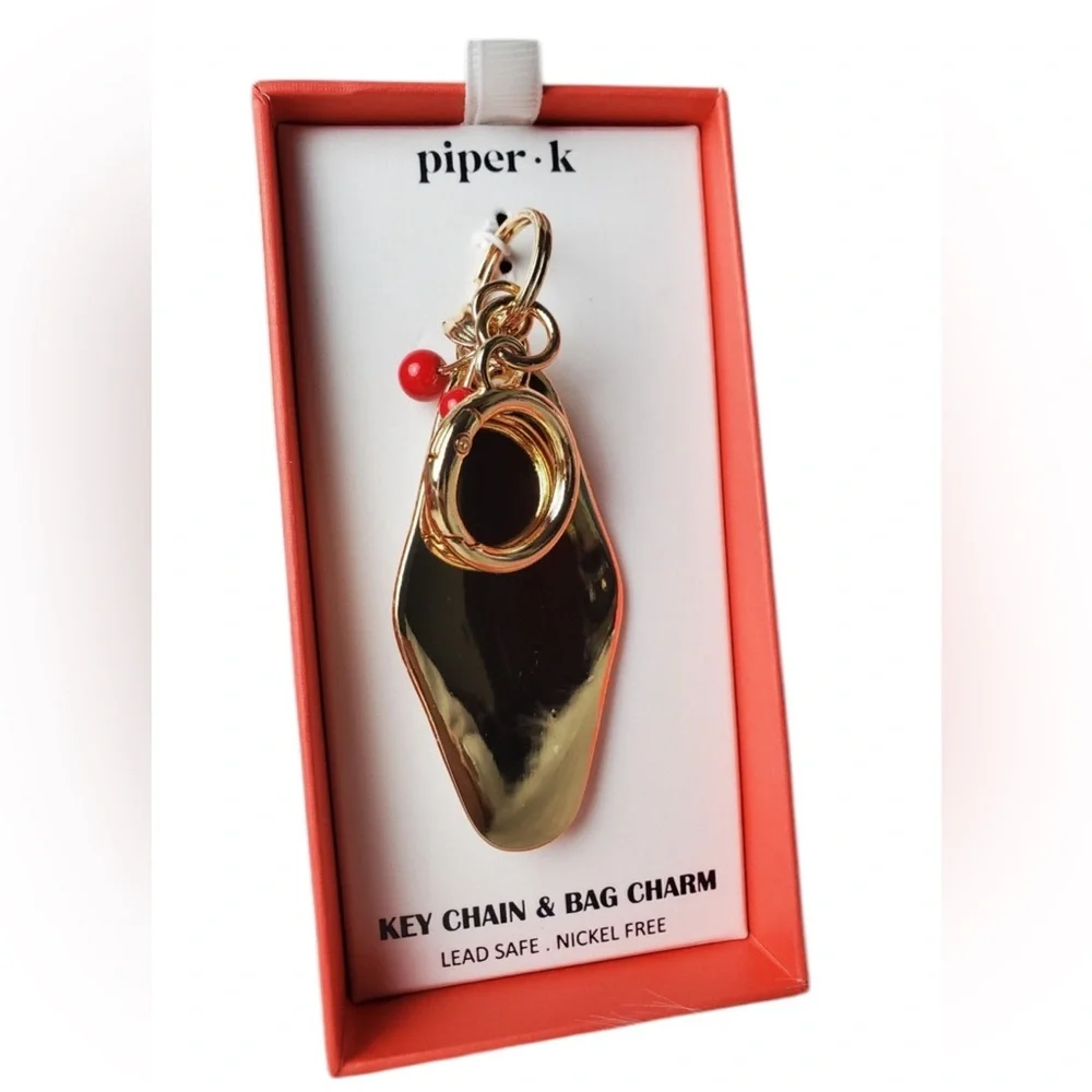 PIPER K Retro Style Motel Hotel Key Ma Chérie Cherry Keychain Bag Charm NEW NWT